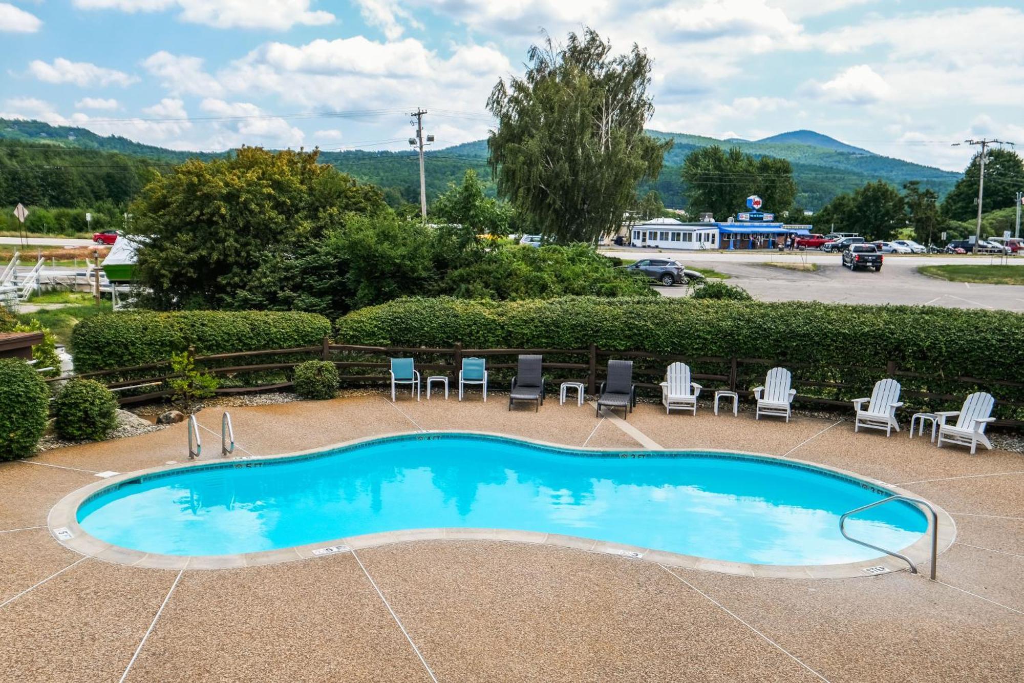 Fireside Inn & Suites Гилфорд Экстерьер фото