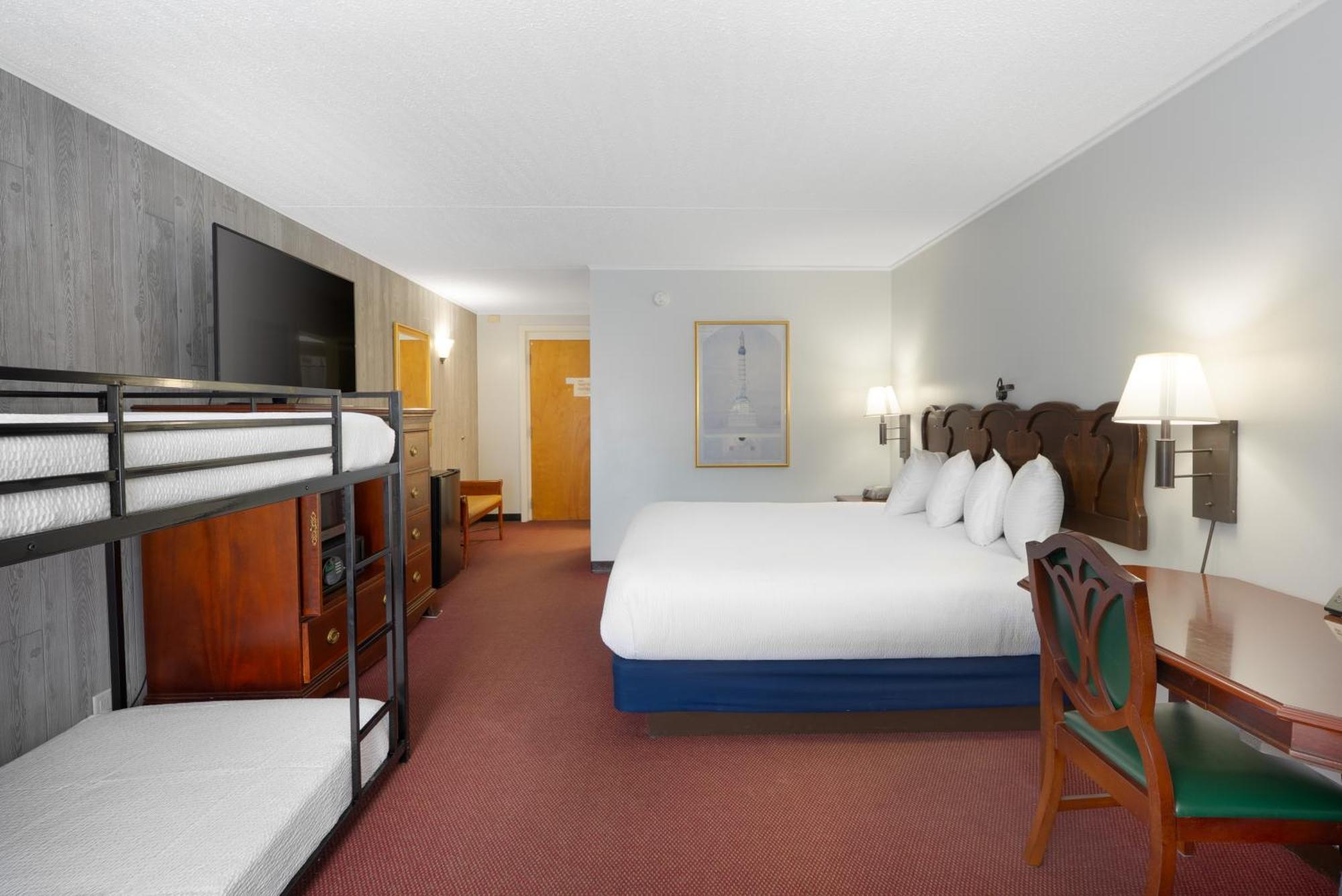 Fireside Inn & Suites Гилфорд Номер фото